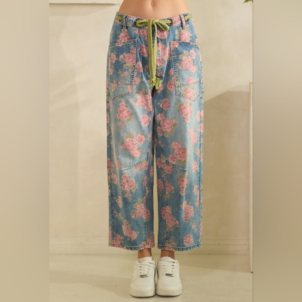 Oli & Hali Floral Blue Cropped Jeans